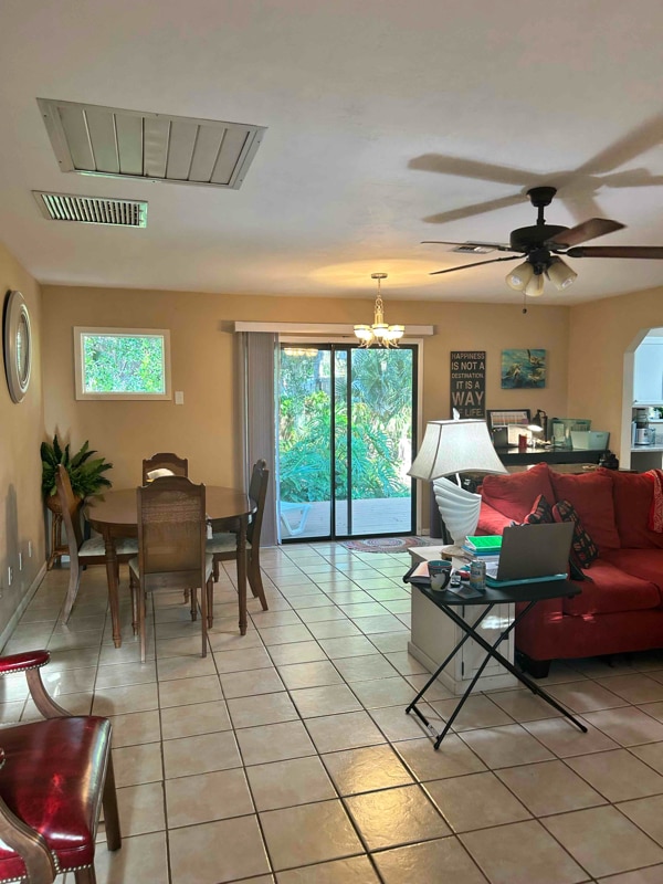 Photo - 5418 Turton Ln