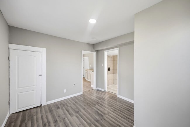 Photo - Cozy & Modern 1-Bed, 2-Bath Tiny Home – Renovated in Columbus!