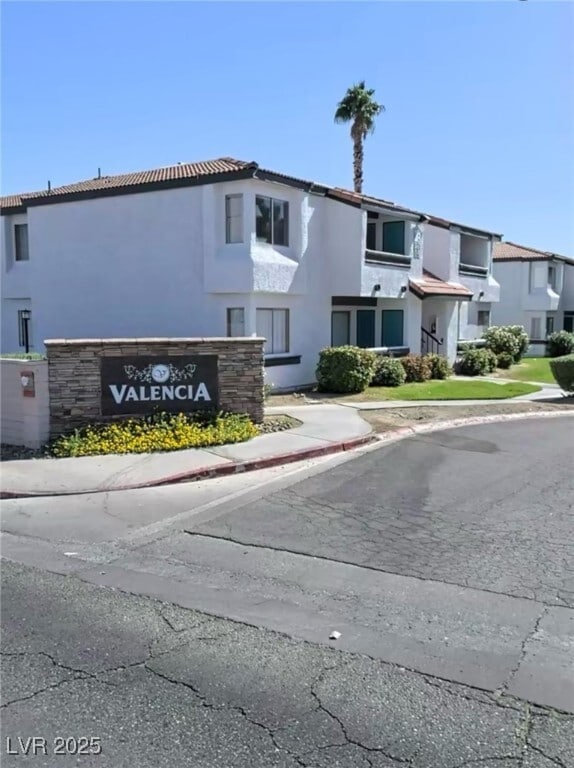 Photo - 1455 E Katie Ave Unidad D23 Rental