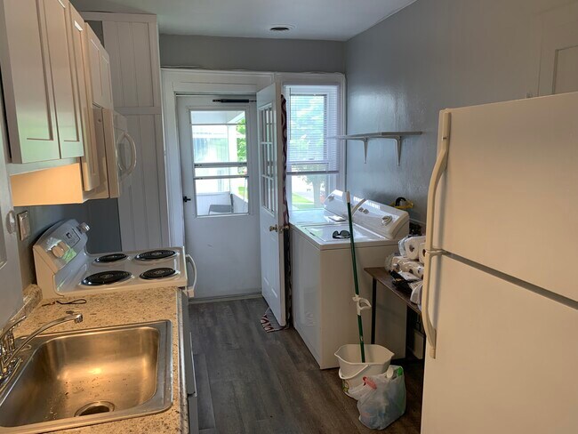 Photo - 223 Main St Unidad 202