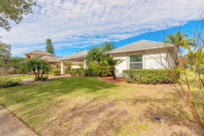 Photo - 1694 Town Park Dr