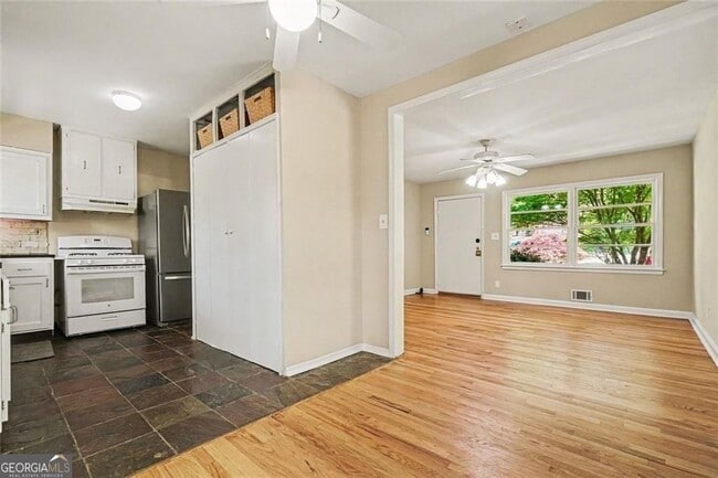 Photo - 1689 San Gabriel Ave