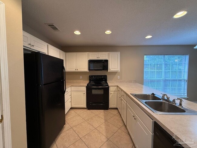 Photo - 2809 E Johnson Ave