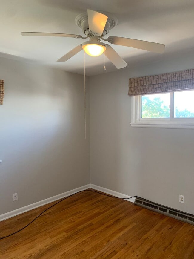 Photo - 2 BEDROOM, 2 BATHROOM, 2 BONUS ROOM SINGLE FAMILY HOME