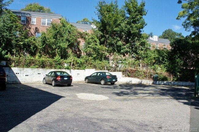 Photo - 25 Maple St Unidad 7