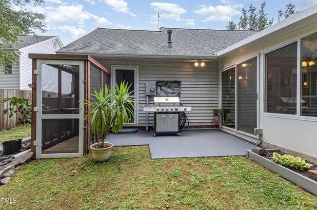 Photo - 105 Fox Den Ct