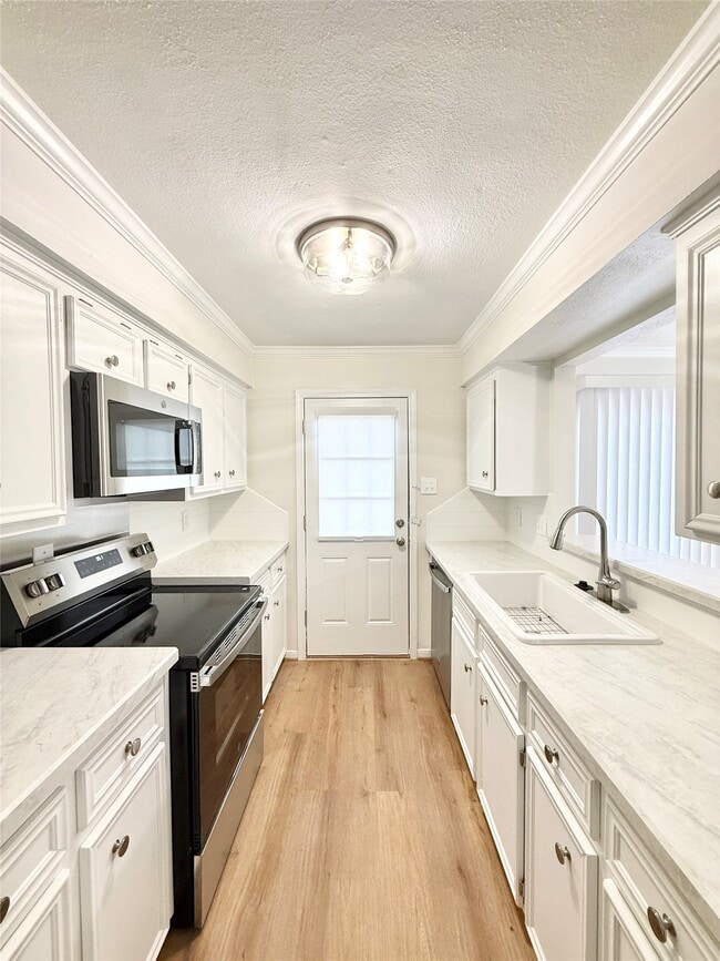 Photo - 1499 Springrock Ln