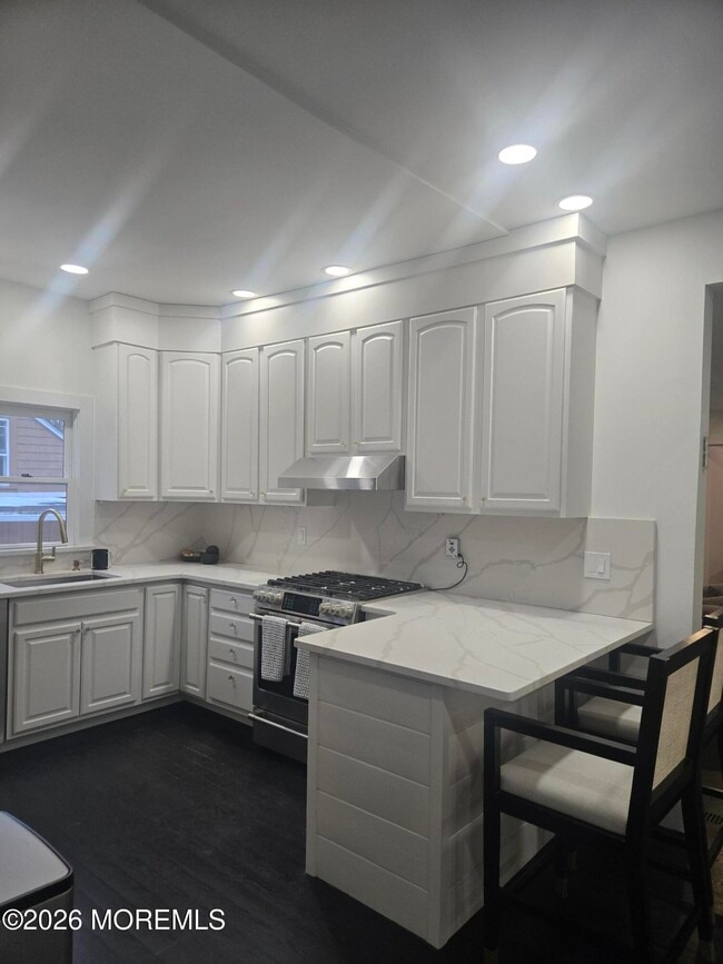 Photo - 486 W Lincoln Ave