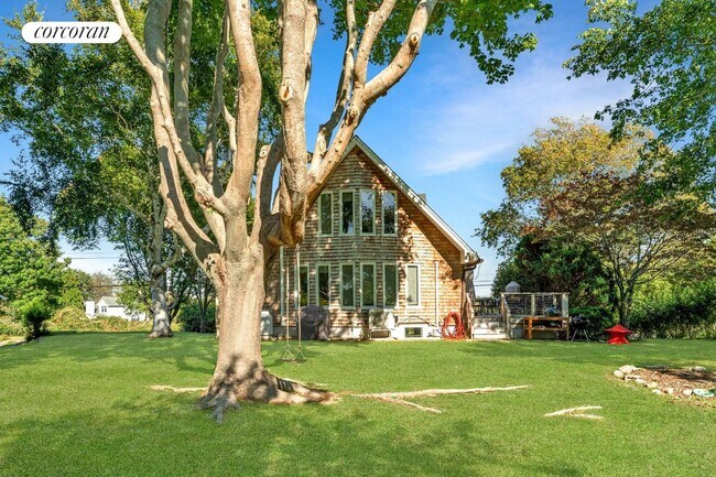 Photo - 268 Fairview Ave