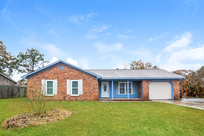 Building Photo - 108 Totem Ct