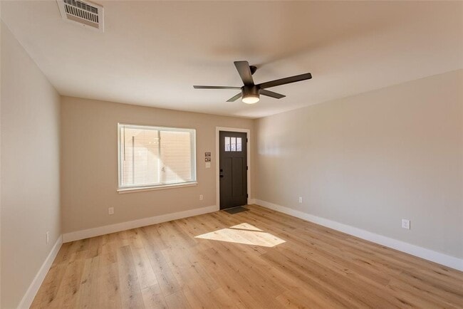 Photo - 4306 Shallowbrook Trail