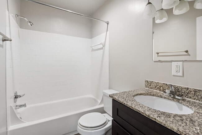 4BR, 2BA - 1,200SF - Second Bathroom