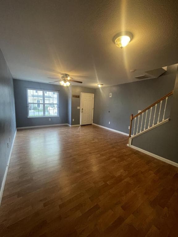 Photo - 93 Creekside Dr