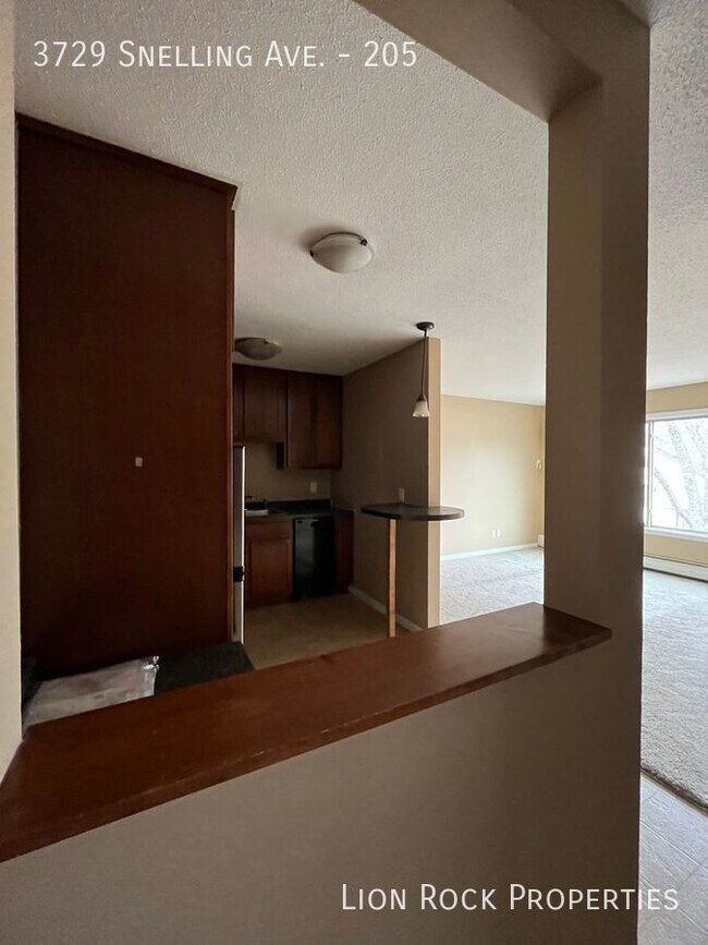 Photo - 3729 Snelling Ave Unidad 205
