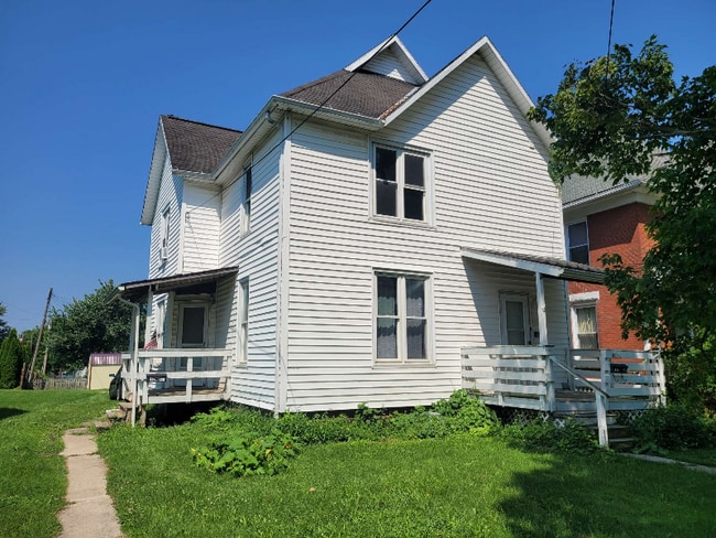 Photo - 120 N Wiley St Unidad 2