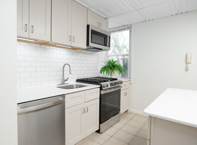 Photo - 455 Fairmount Ave Unidad 2