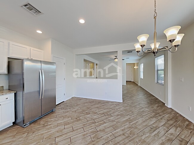 Photo - 895 E Autumn Harvest Pl