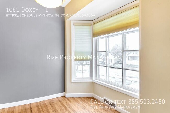 1061 Doxey-1