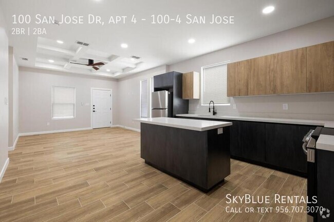 Building Photo - 100 San Jose Dr Unit 100-4 San Jose Rental