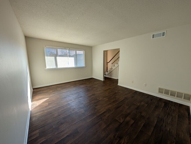 Photo - 2 Bedroom Walking Distance to NCSU!
