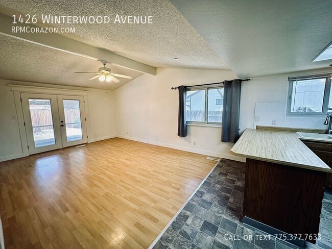 Photo - 1426 Winterwood Ave