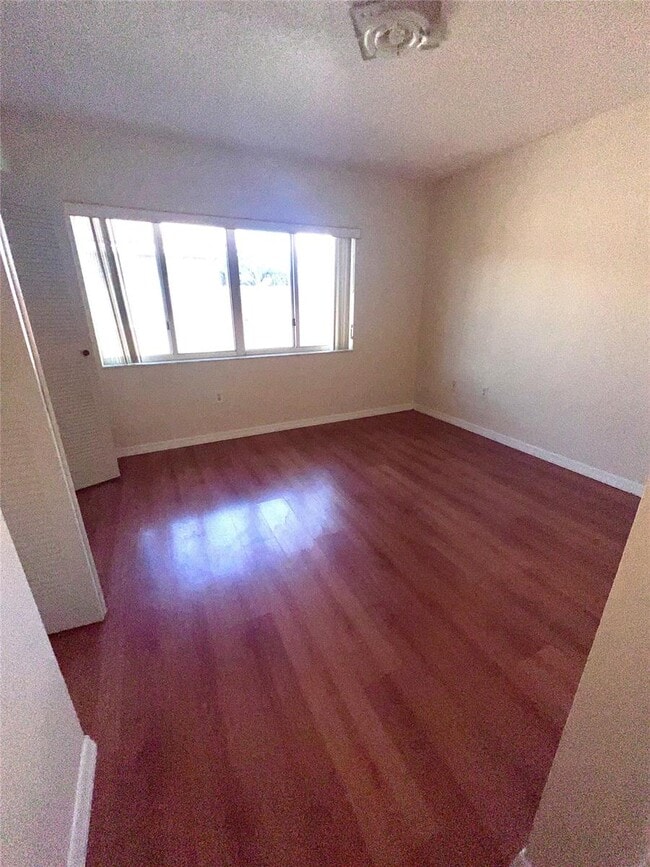 Photo - 167 Riviera Cir