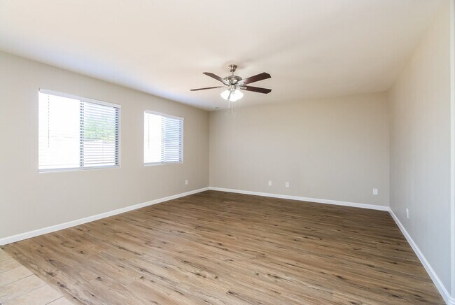 Photo - 1861 E Denim Trail