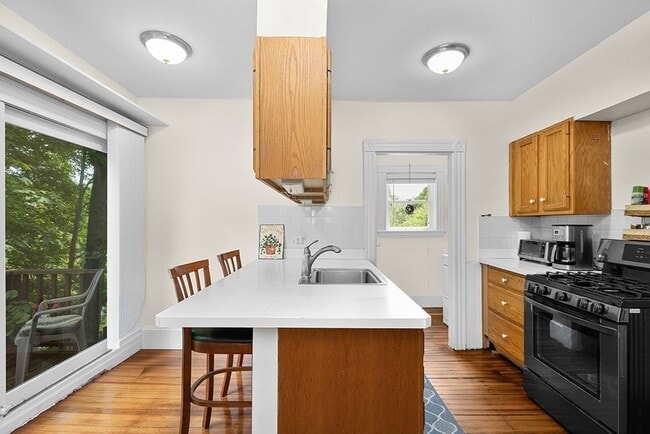 Photo - 199 Concord St