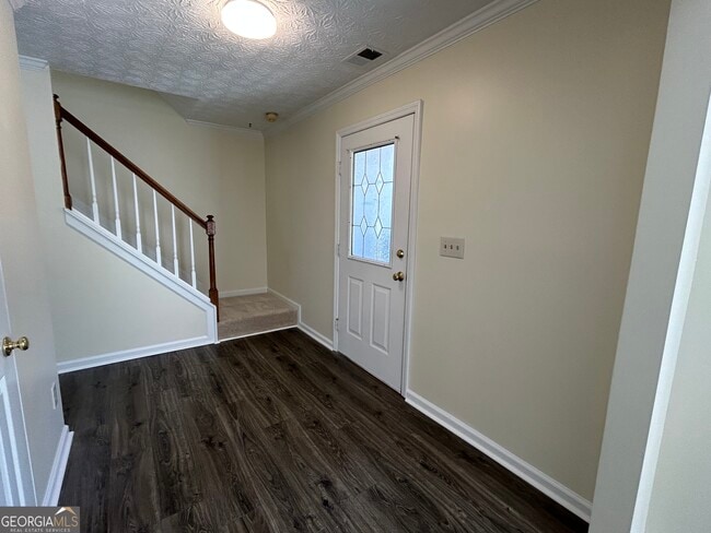 Photo - 4800 Streamside Dr