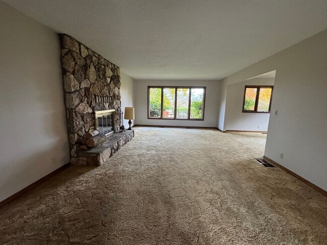 Photo - 21635 SW Elwert Rd