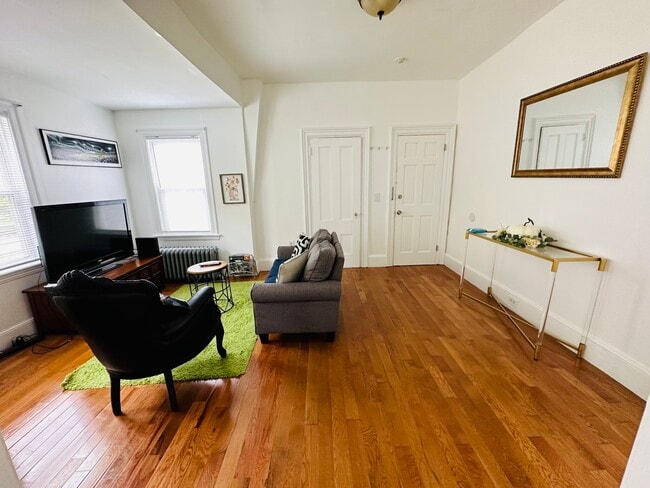 Photo - 161 Grandview Ave Unit 2R