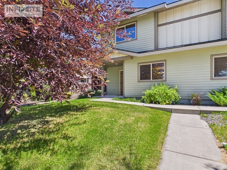 2767 Fen Way
