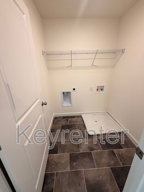 Photo - 7033 Randleman Dr