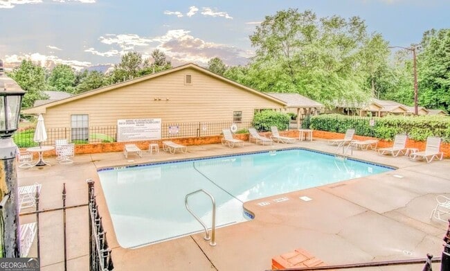 Photo - 2235 Old Hamilton Pl Unit 200 G