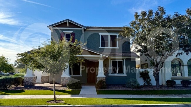 Photo - 2624 S Canfield