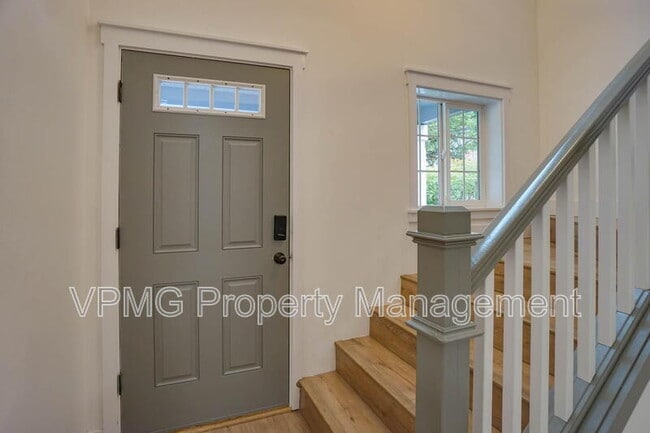 Photo - 423 NW 153rd St