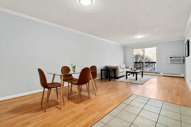 Photo - 110 Boston Post Rd E Unidad 4