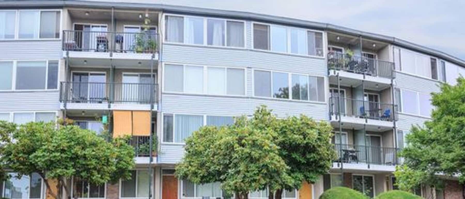 Photo - Villa Capri at Eastlake, Seattle