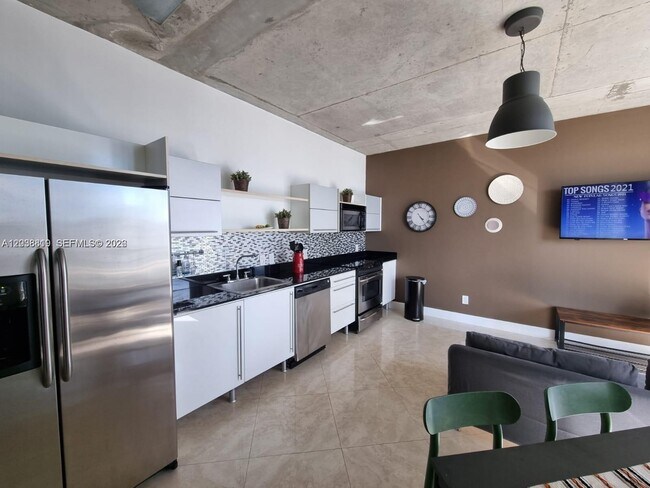 Photo - 690 SW 1st Ct Unit 1827