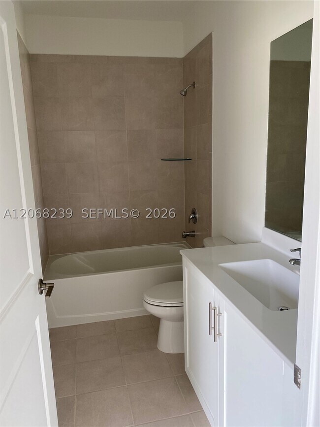 20672 NE 7th Pl