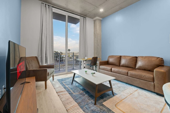 Photo - 605 N 12th St Unidad ID1312598P