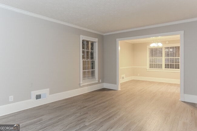 Photo - 5132 Clearwater Dr SW