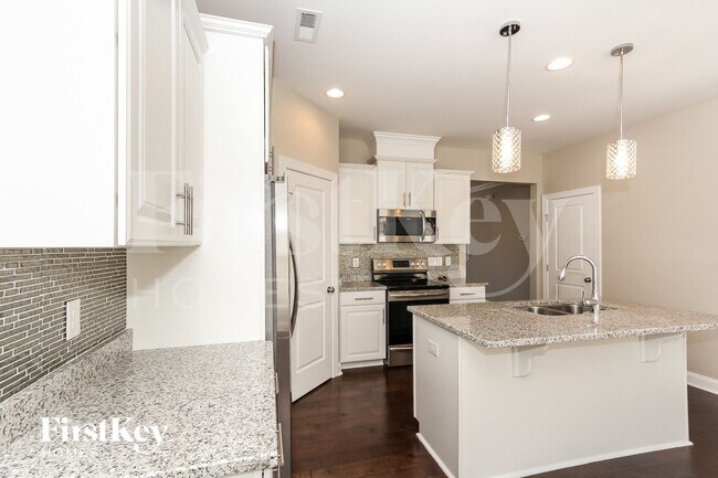 Photo - 8745 Aspinwall Dr