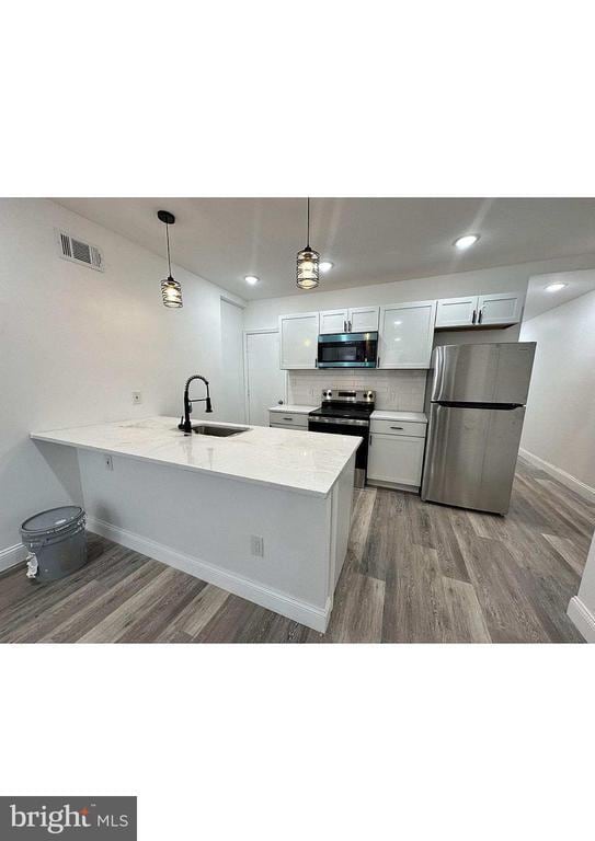 Building Photo - 1233 W Venango St Rental