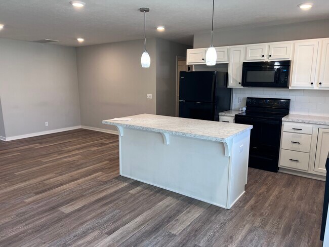 Photo - 232 Sunset St