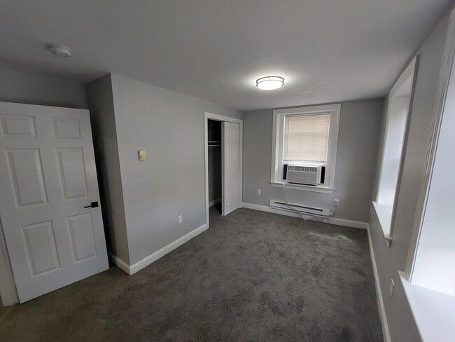 32 S Wycombe Ave