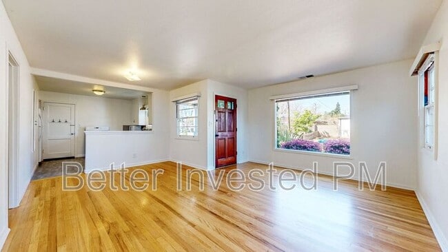 Photo - 2224 Midway Dr