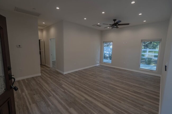 Photo - COMING SOON! Single Story 3 Bedroom Home for Rent in Canyon Country!