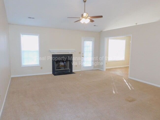 Photo - 600 Pecan Ridge Cir