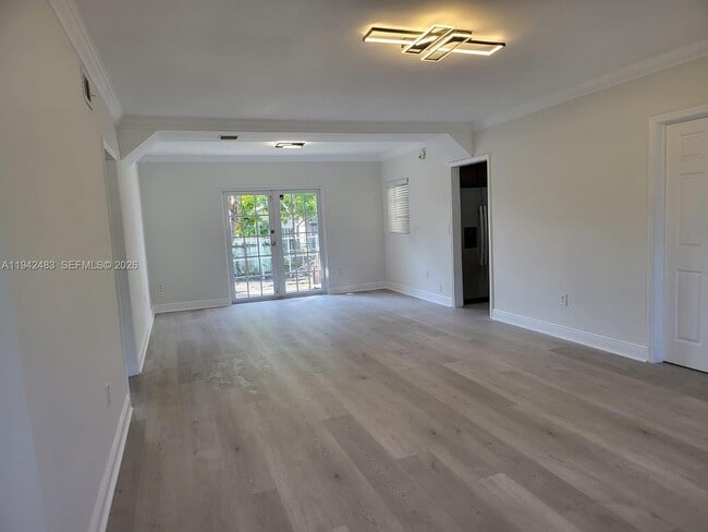 Photo - 2330 SW 31st Ave